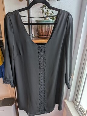 Astr Black Long-Sleeve Scoop Neck Dress with Lace Trim